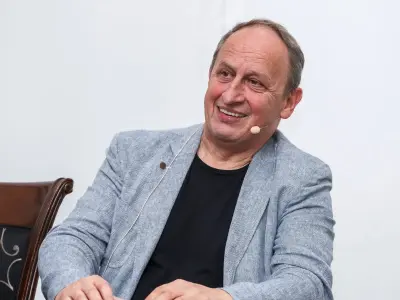 NexTrader 8+ obchodní expert